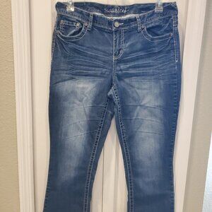 MAURICES Straight Leg Jeans Womens Blue Med. Wash Mid Rise Stretch 11/12 Short